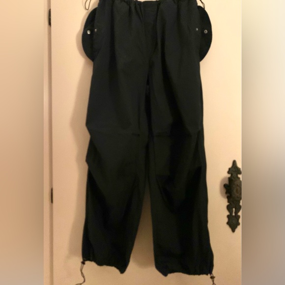 True Craft Pants - True Craft's Women’s Black Cargo Pants